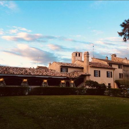 Antico Borgo Bed & Breakfast Castellaro  Exterior photo